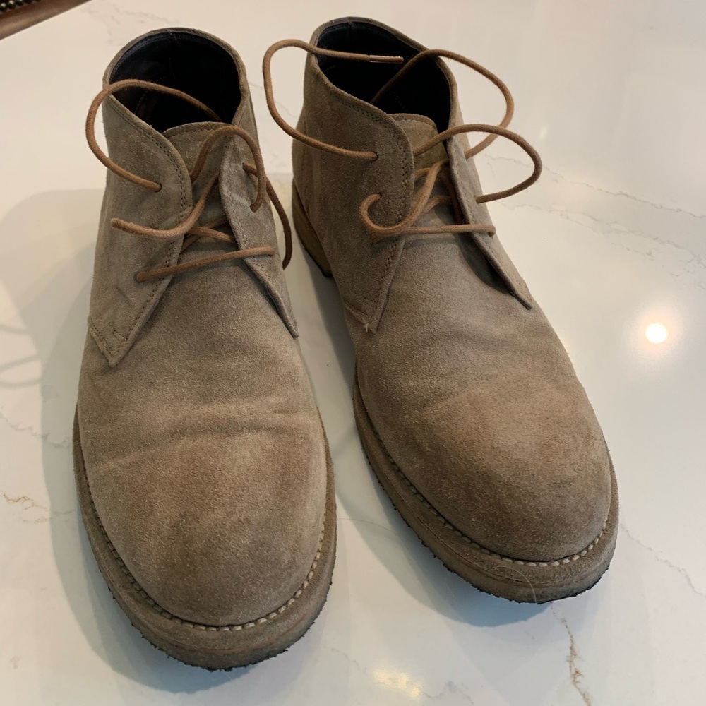 Allen Edmonds Chukka Boots